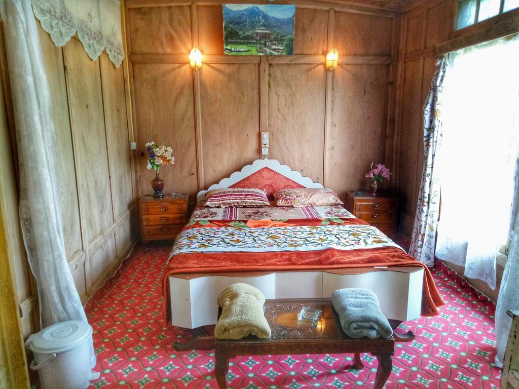 New Bul Bul Group Of Houseboats Srinagar Hotel Durgjan Ngoại thất bức ảnh