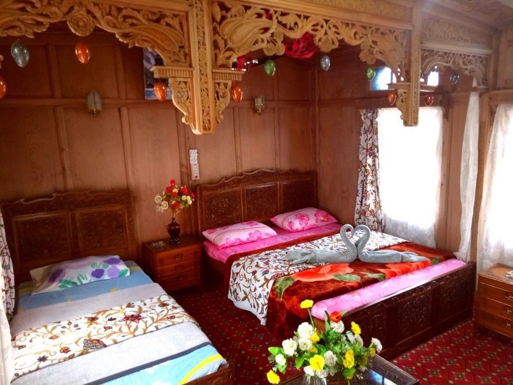 New Bul Bul Group Of Houseboats Srinagar Hotel Durgjan Ngoại thất bức ảnh