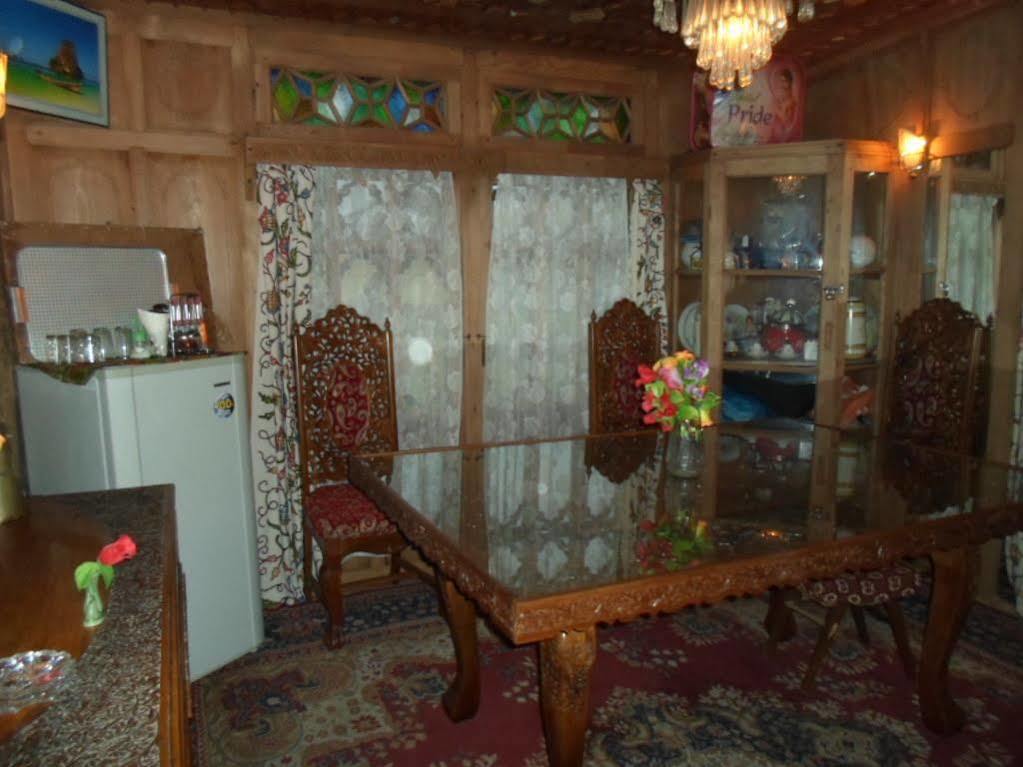 New Bul Bul Group Of Houseboats Srinagar Hotel Durgjan Ngoại thất bức ảnh