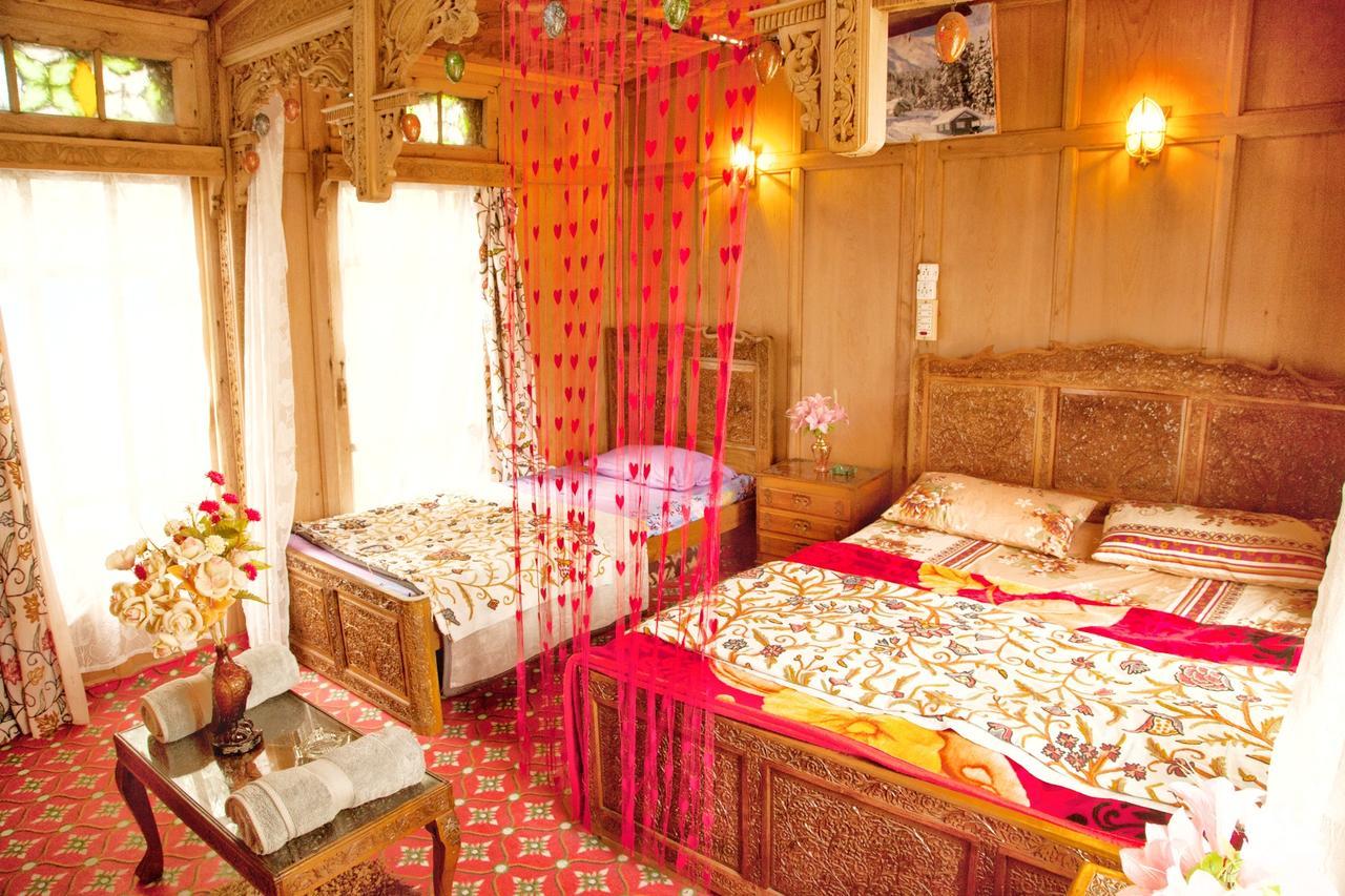 New Bul Bul Group Of Houseboats Srinagar Hotel Durgjan Ngoại thất bức ảnh