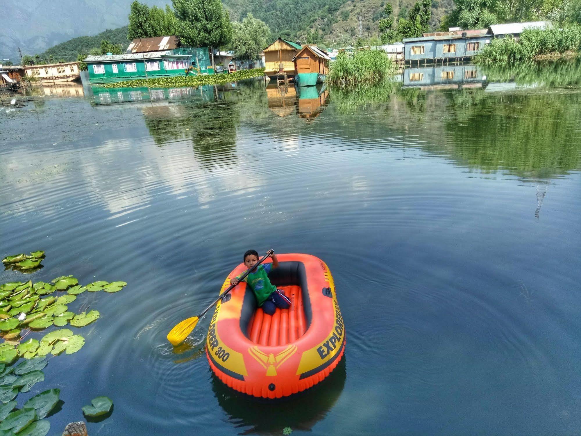 New Bul Bul Group Of Houseboats Srinagar Hotel Durgjan Ngoại thất bức ảnh