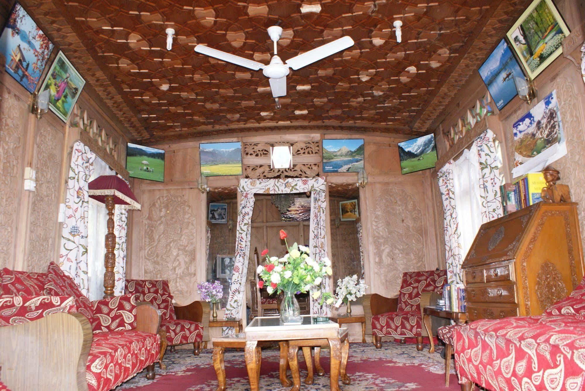New Bul Bul Group Of Houseboats Srinagar Hotel Durgjan Ngoại thất bức ảnh